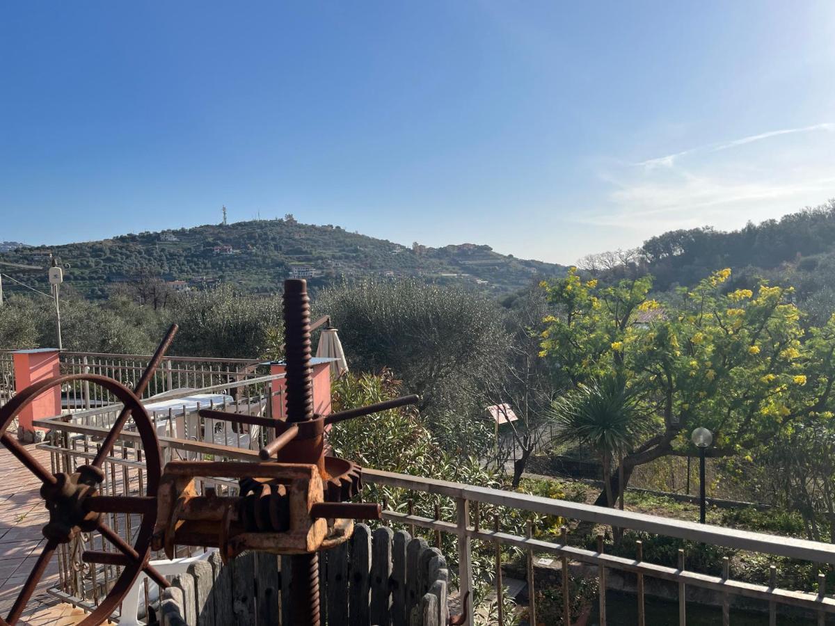 Agriturismo Le Mimose Imperia Luaran gambar