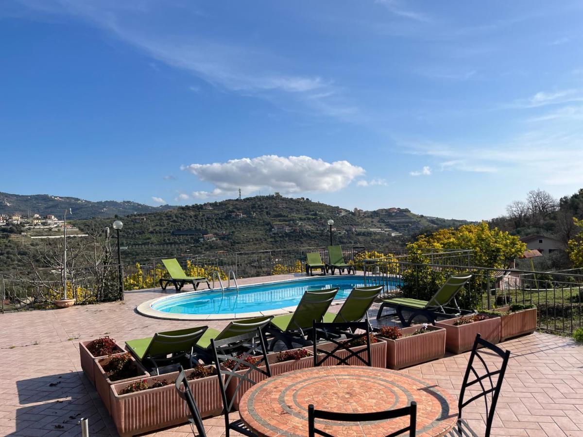 Agriturismo Le Mimose Imperia Luaran gambar