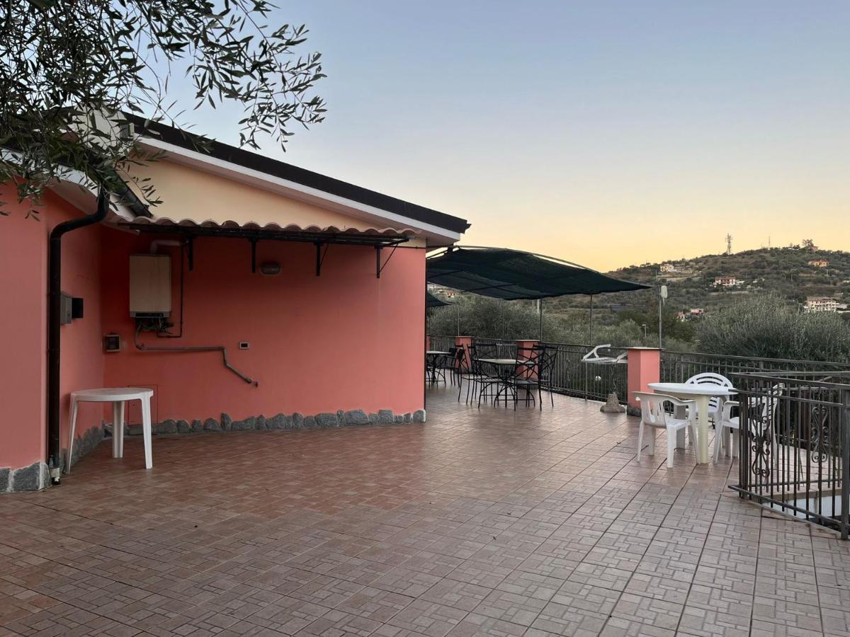 Agriturismo Le Mimose Imperia Luaran gambar