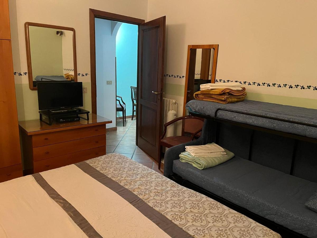 Agriturismo Le Mimose Imperia Luaran gambar