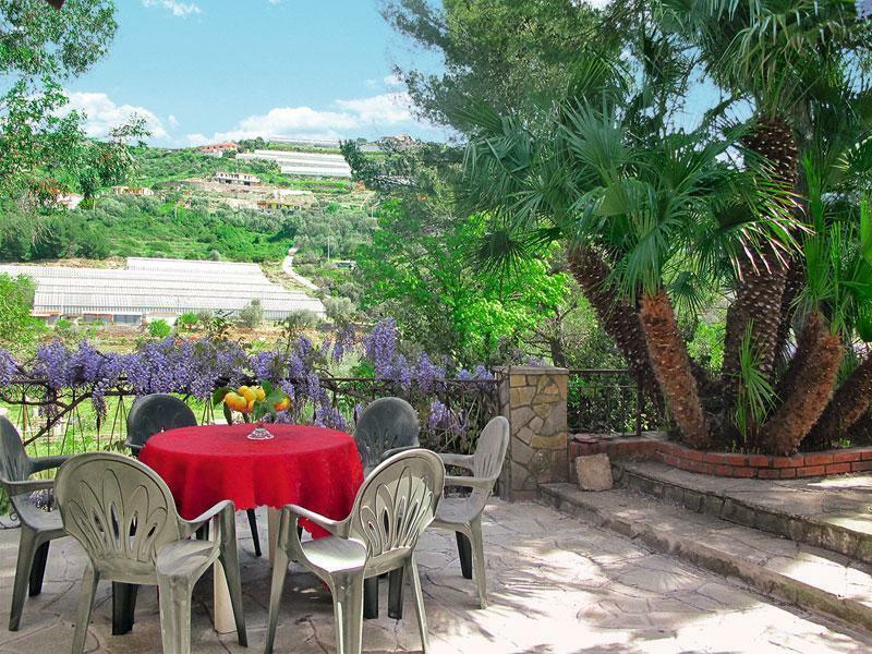 Agriturismo Le Mimose Imperia Luaran gambar